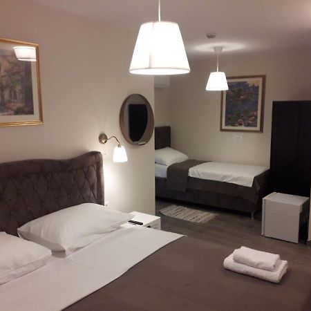 Portofino - Free Parking Hotell Mostar Exteriör bild